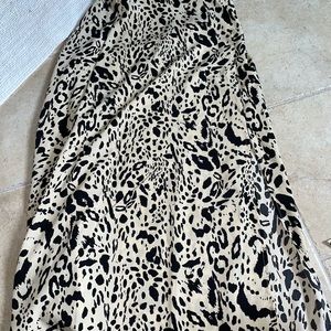 Nasty gal midi skirt. Small slit in side